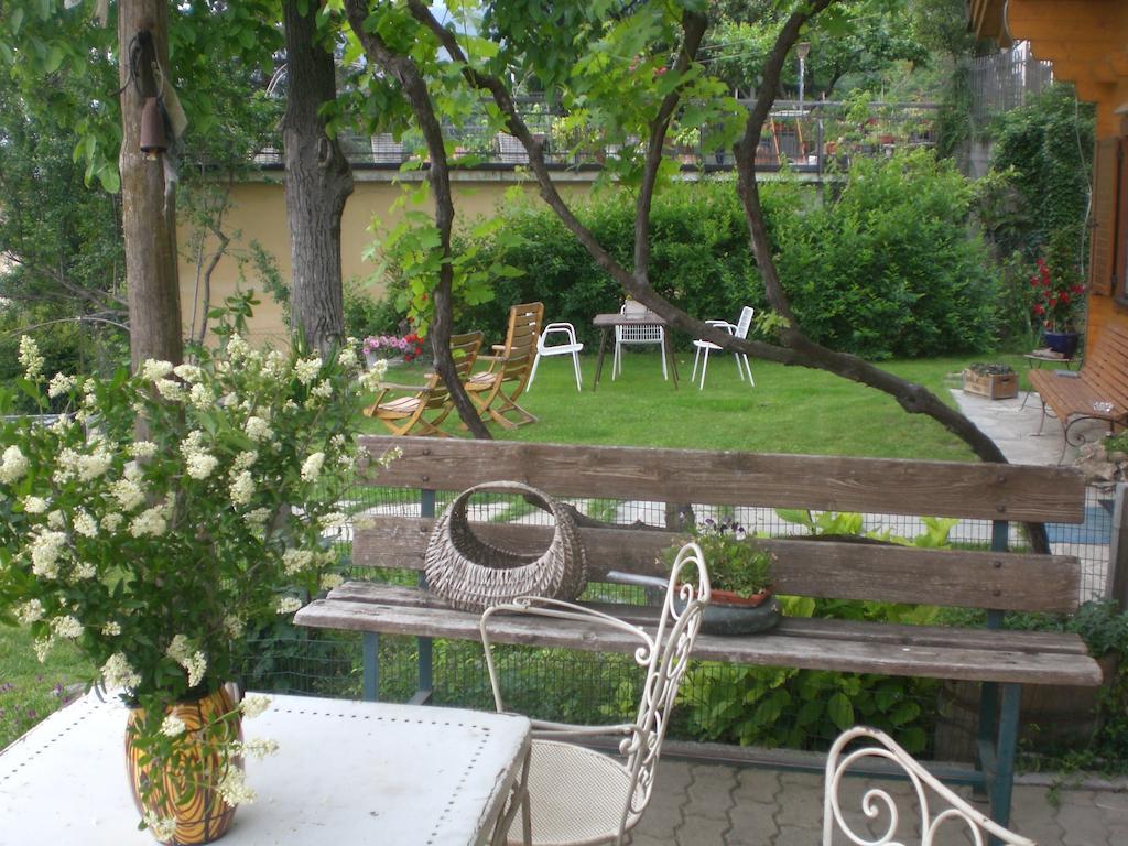 Pera Rionda Bed & Breakfast Caprie Bagian luar foto